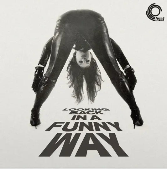Various Artists – Looking Back in a Funny Way (Trunk Records)
